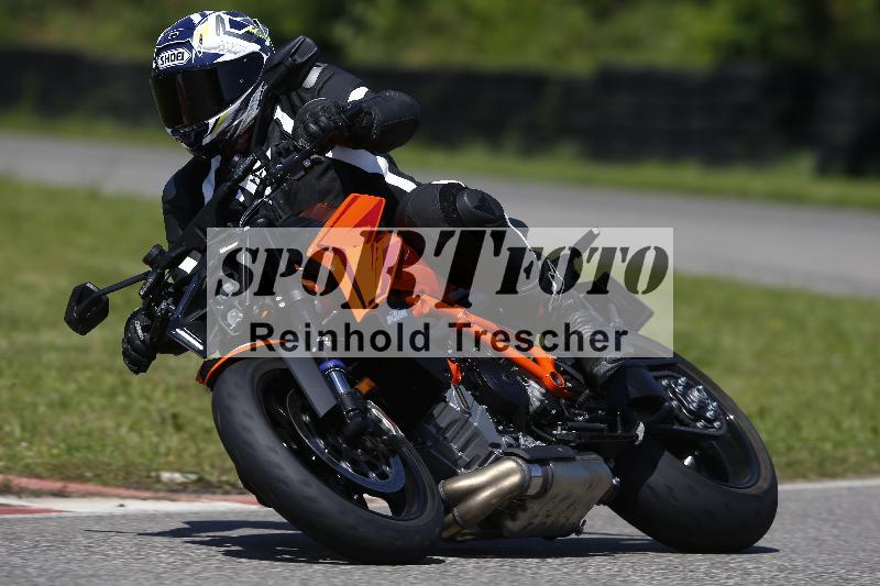 /Archiv-2024/29 12.06.2024 MOTO.CH Track Day ADR/Gruppe rot/unklar